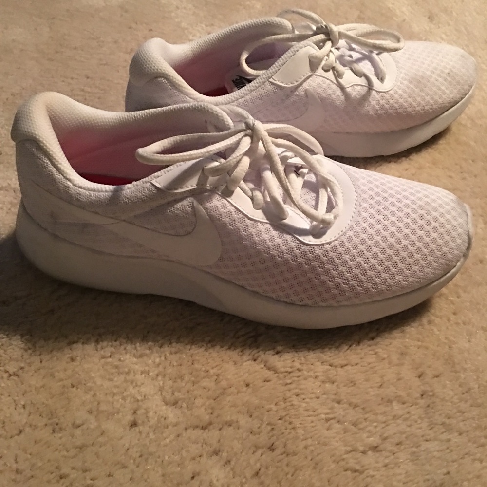 White NIKE sneakers